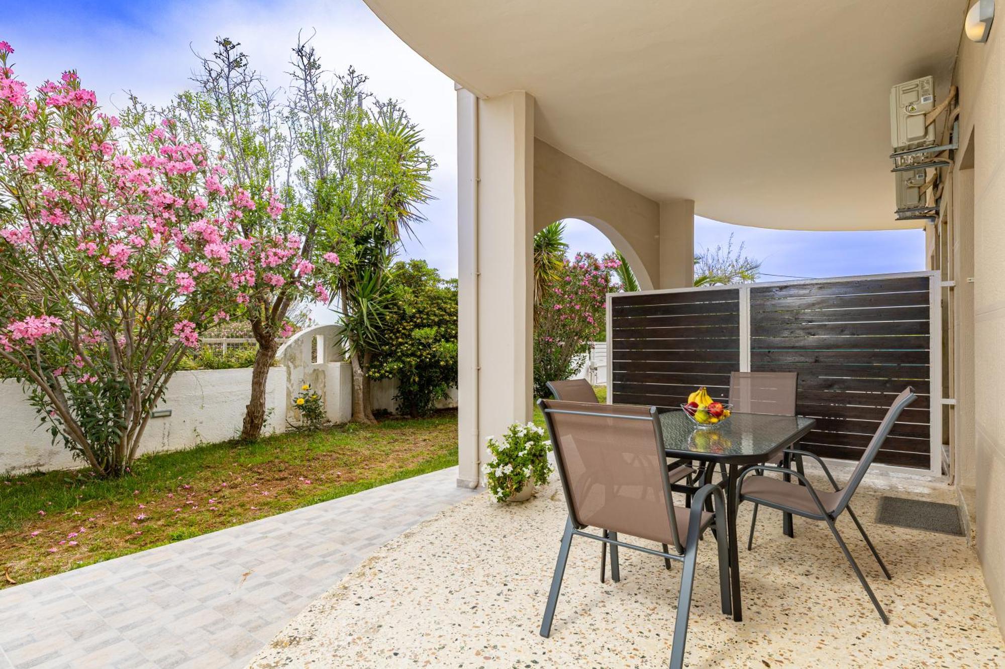 חאניה Golden Key Apartments מראה חיצוני תמונה